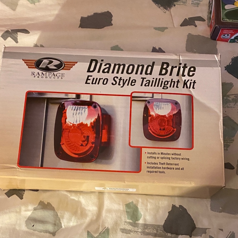 Rampage Euro Style Red Taillight Kit